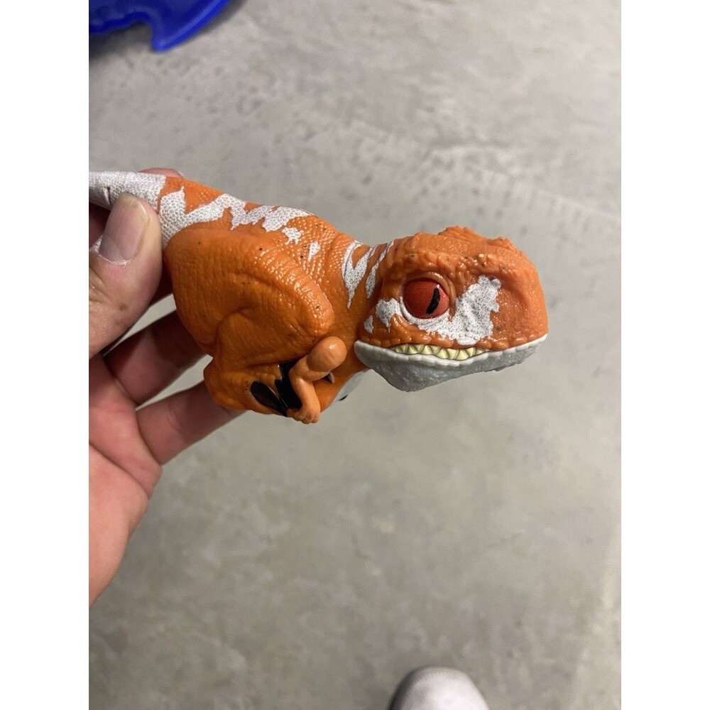 Jurassic World Dominion Uncaged Click Tracker Orange White Dinosaur Only Roars